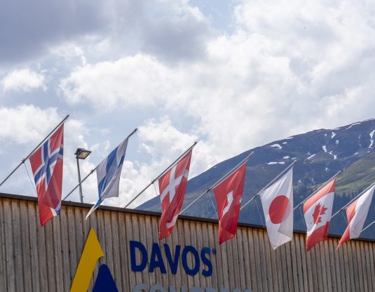 DAVOS SI PREPARA AL WORLD ECONOMIC FORUM